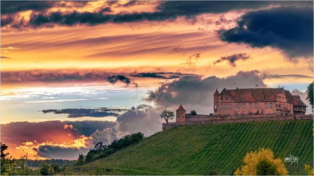 Gemutlich Mit Blick Auf Die Burg.Autobahnanbindung Untergruppenbach Exterior photo